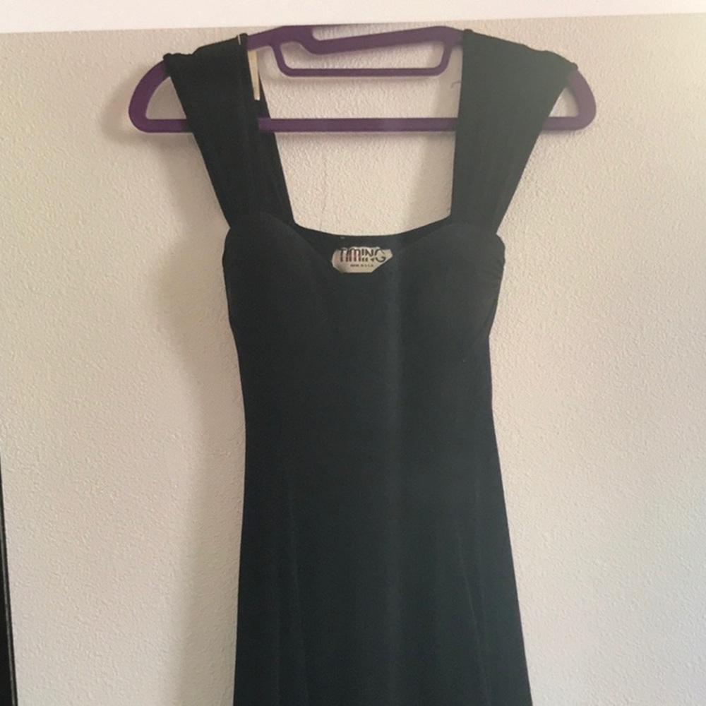 🐣Brand New Beautiful Black Dress by TIMING🐥
